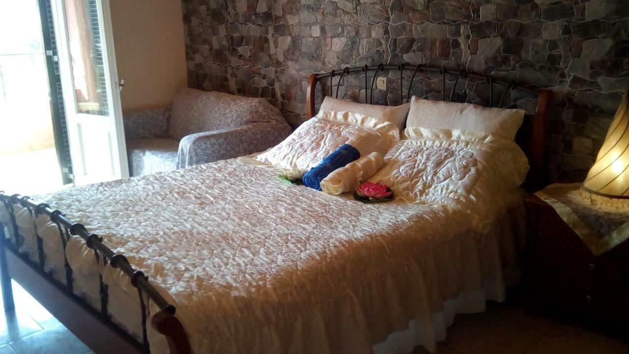 ליאפאדס Paradise House מראה חיצוני תמונה